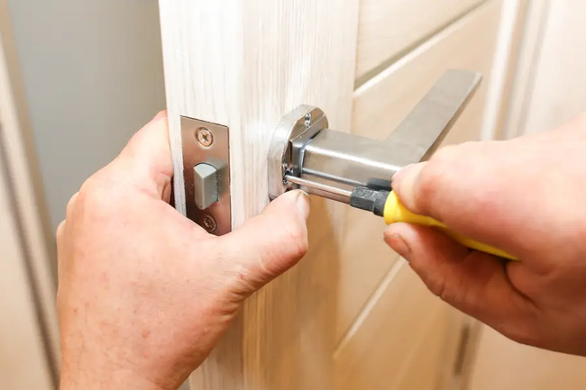 emergency-safe-opening-service
